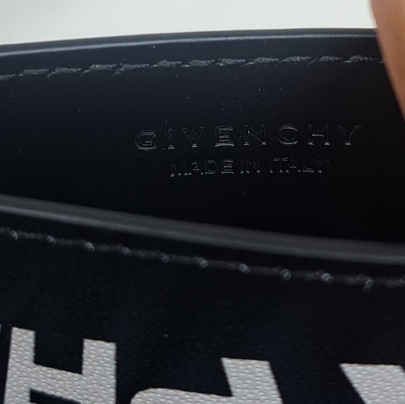 Givenchy Paris Cardholder  Wallet Pocket Calf Leather Accessory Black Rare - Picture 3 of 16